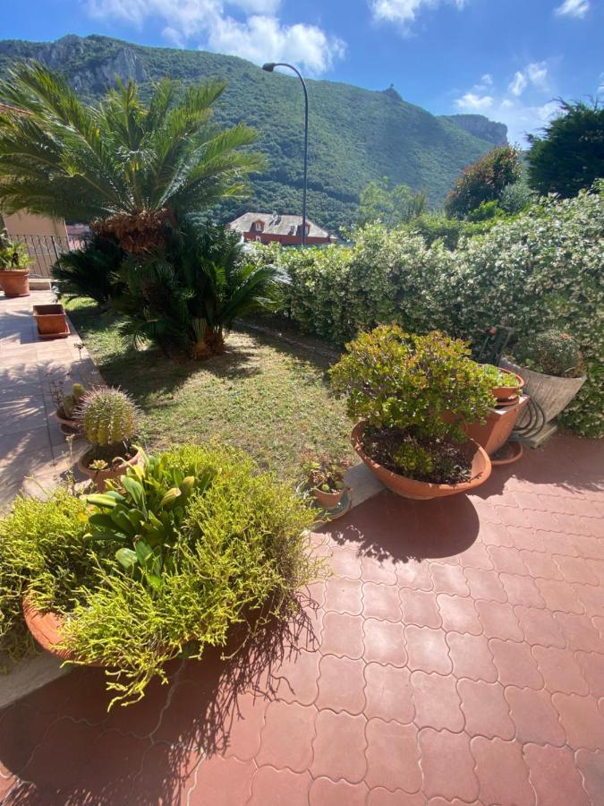 Vivi La Mia Liguria - Esclusivo Appartamento Con Terrazzo E Giardino Finale Ligure Exterior foto